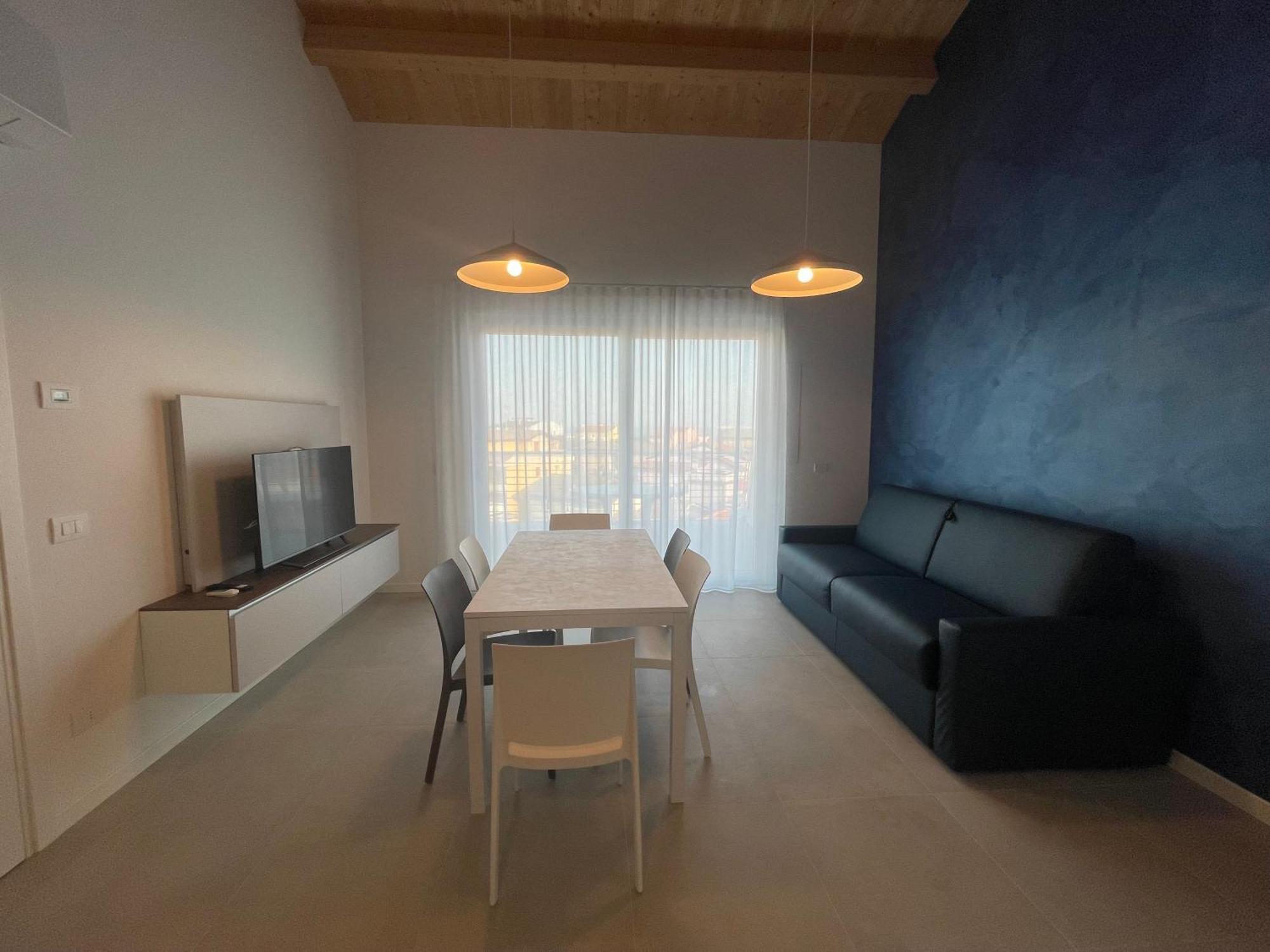 Woody Green Penthouse Sea View - Agenzia Cocal Каорле Экстерьер фото